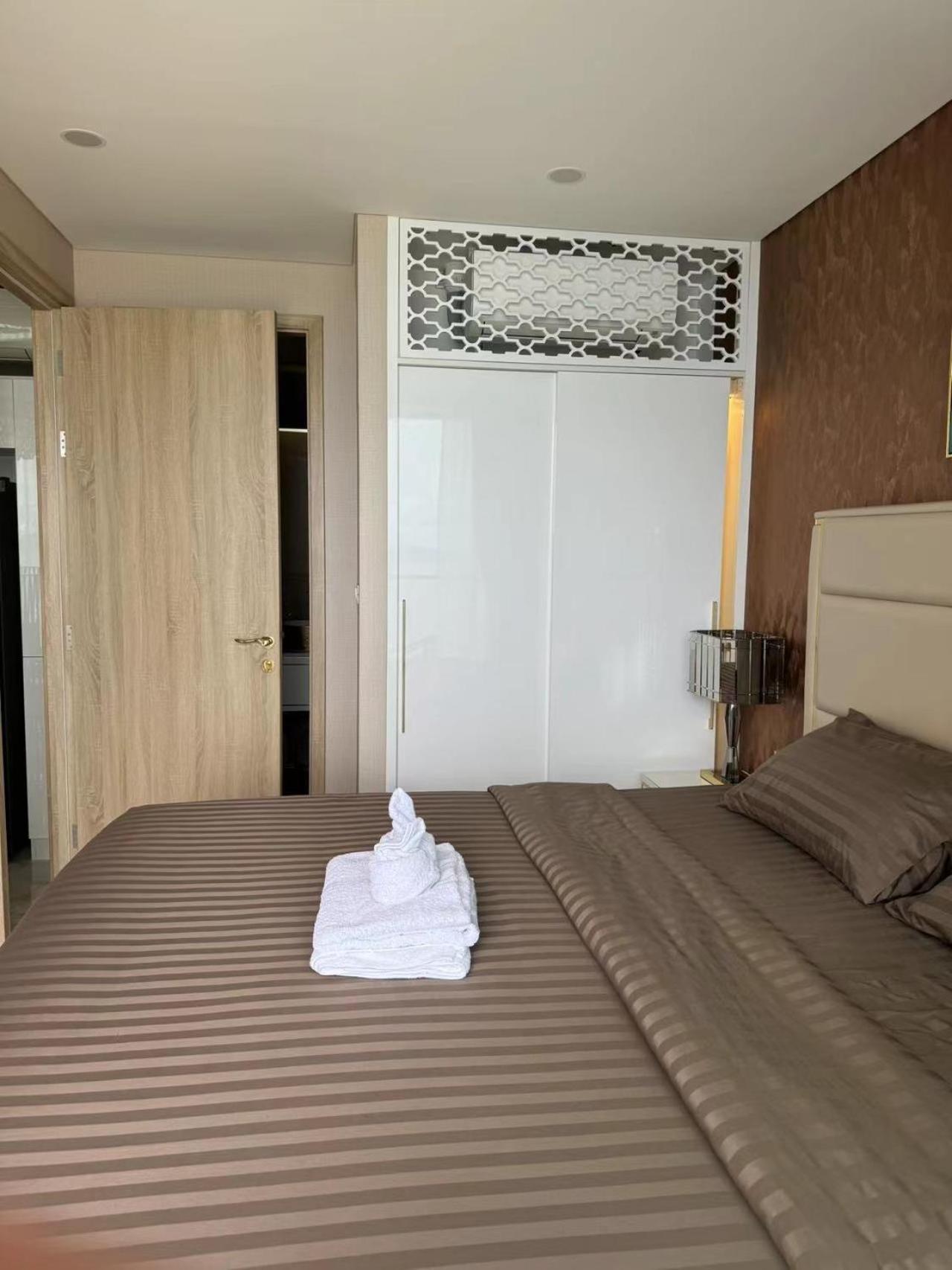 Copacabana Beach Jomtien 科帕卡巴纳海乔木提安海滩毗邻乔木提安夜市 מראה חיצוני תמונה